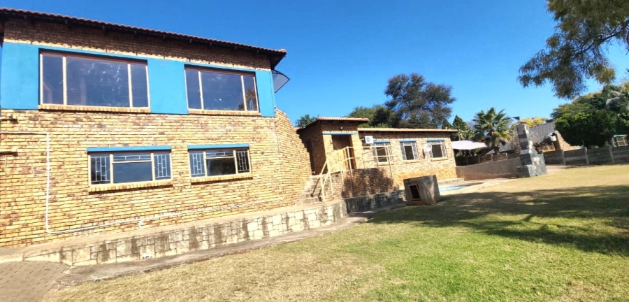3 Bedroom Property for Sale in Ifafi North West